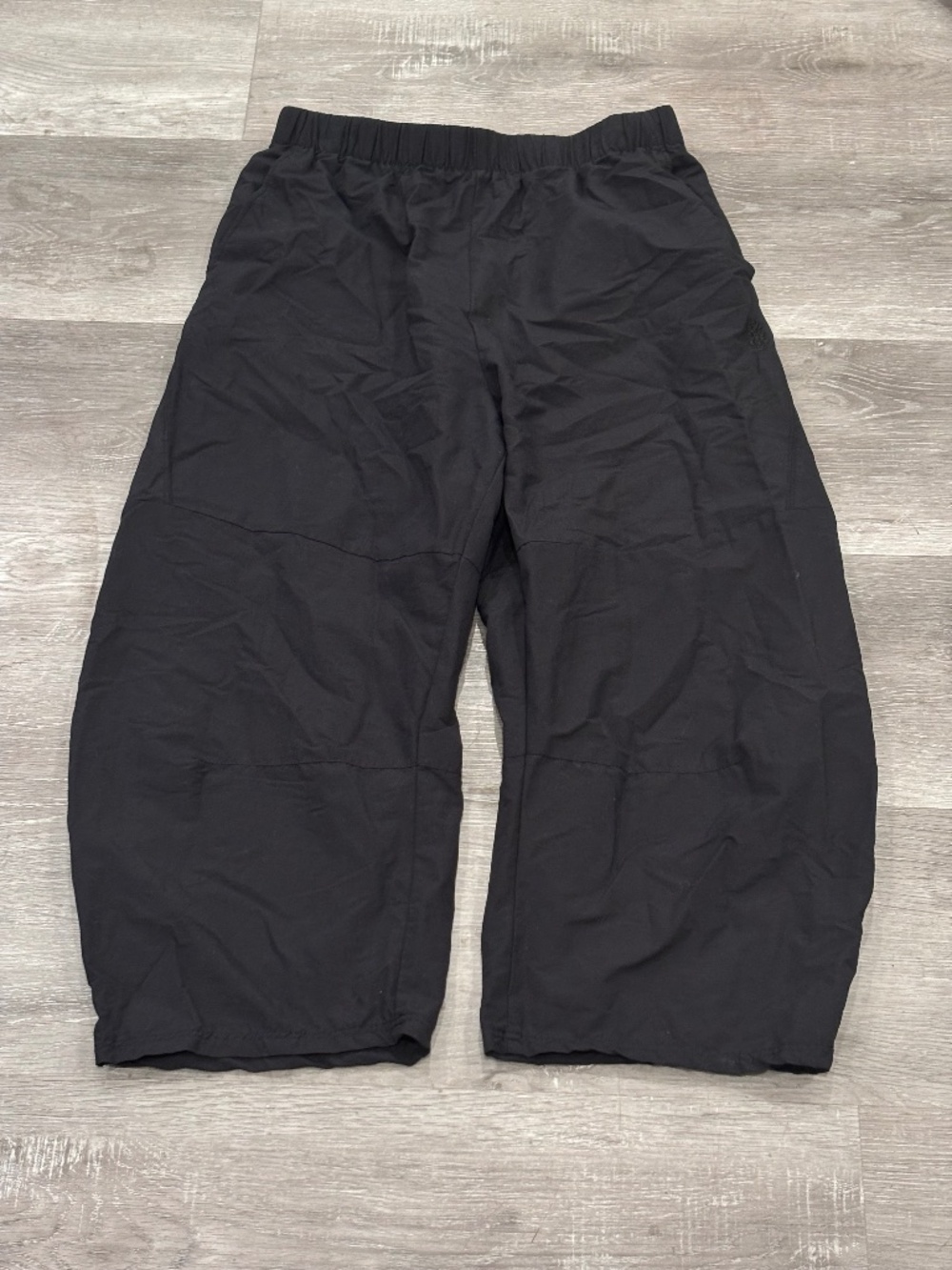 Free People FP Movement Game Day Nylon Barrel Cargo Pants Black Womens M